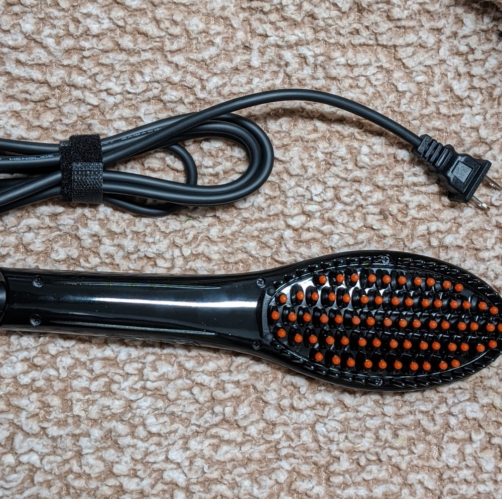 Electra hair straightener brush